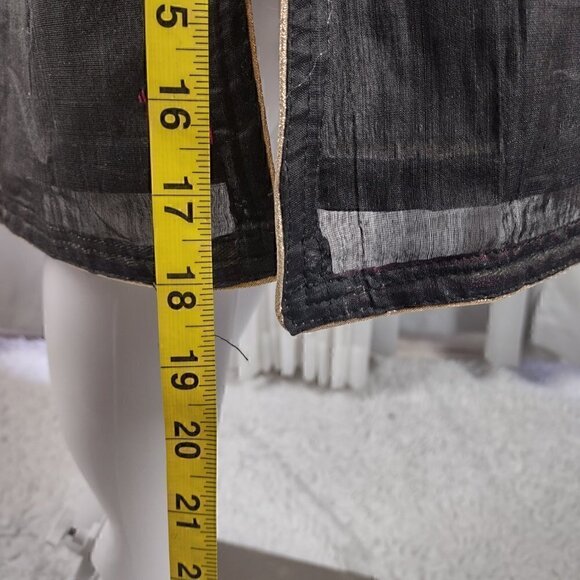 Artisanal Embroidered Linen Dress with Magenta Silk Sleeves Size M (Approximate) - Picture 10 of 16